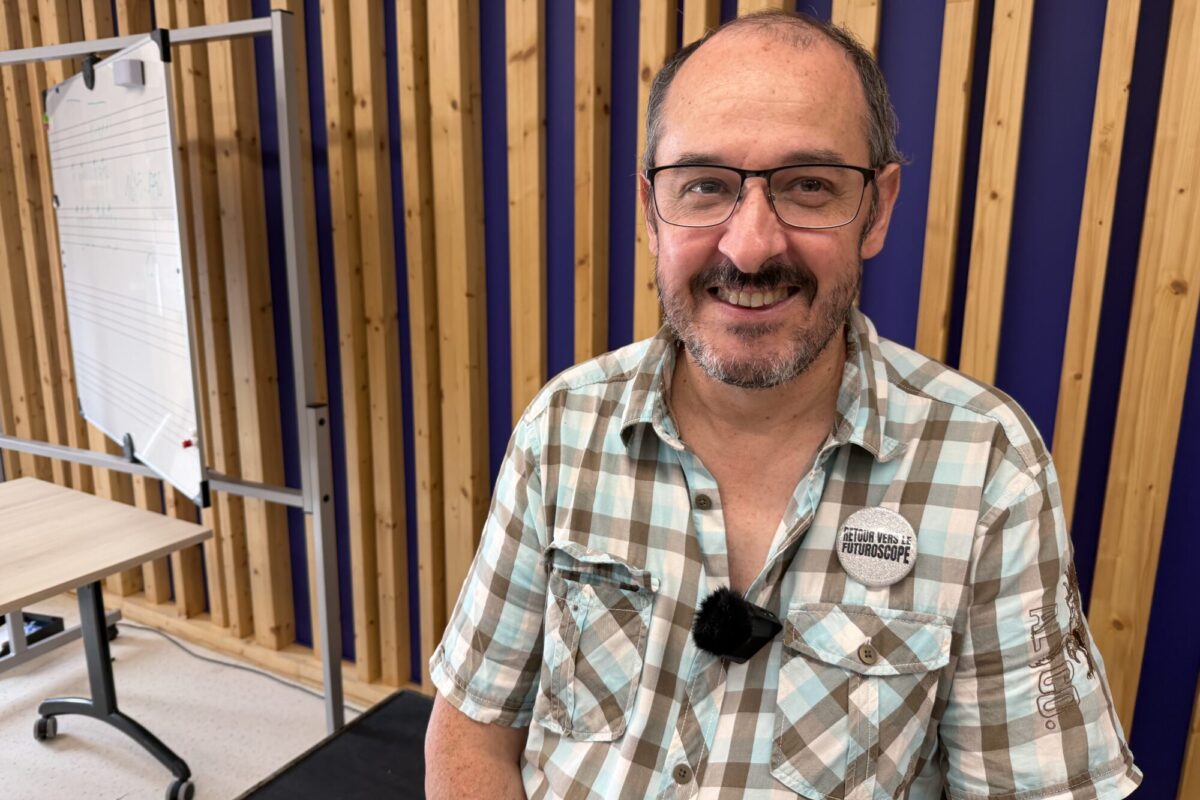 Victor Michaud dirige le big band du conservatoire et écrit son répertoire.